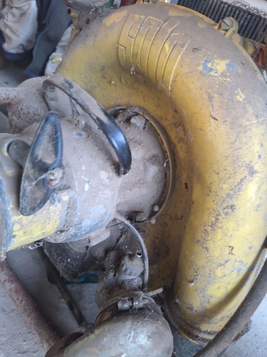 Pompa stropit vie livada pomi atomizor motor solo