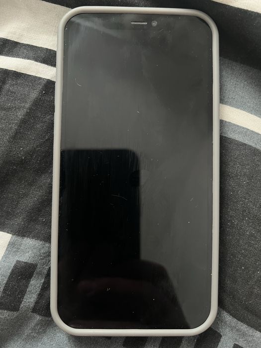 Iphone 12 perfect functional  fac si schimburi