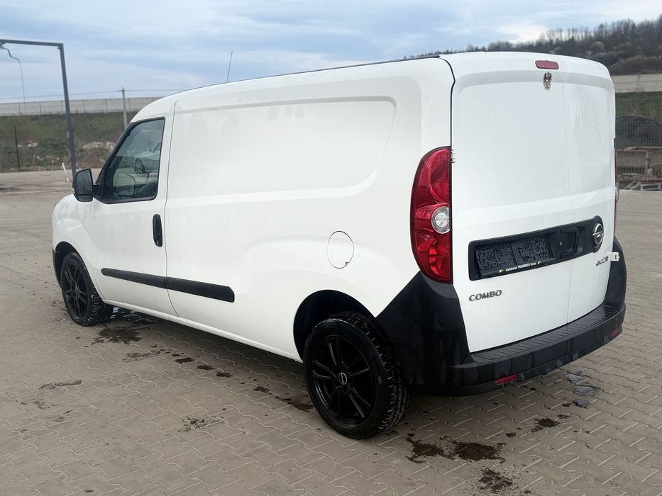 Opel Combo van 1.3 din 2017