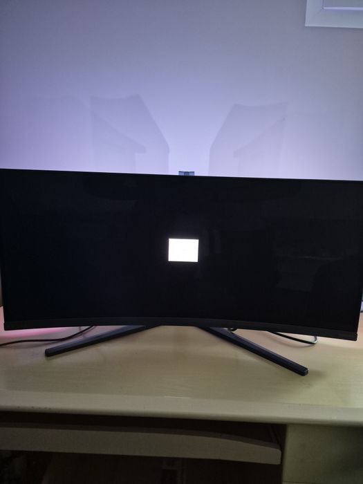 Олед монитор Philips evnia 34 инча QD OLED Ultrawide