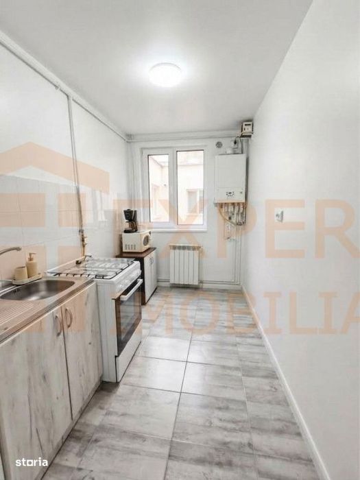 Apartament 3 Camere de vanzare in zona FAR - Constanta | Decomandat — fotografia 3