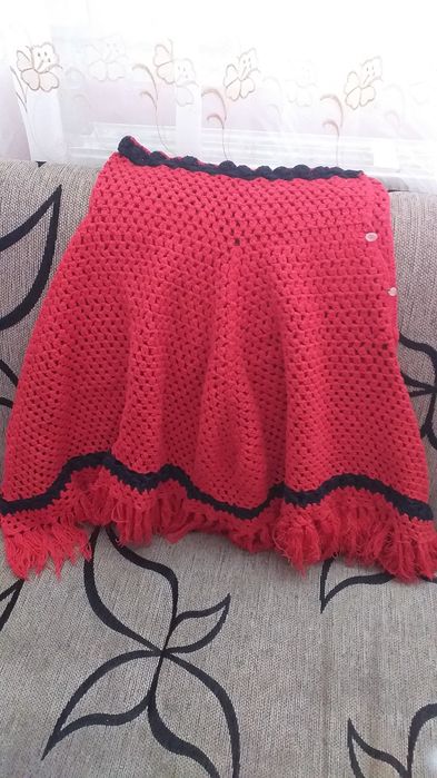 АНТИКА Aвтентична престилка за носия, детска и плетена битова пола .