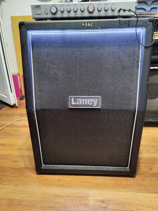 Amplificator chitara, boxa 800w, Laney LFR212