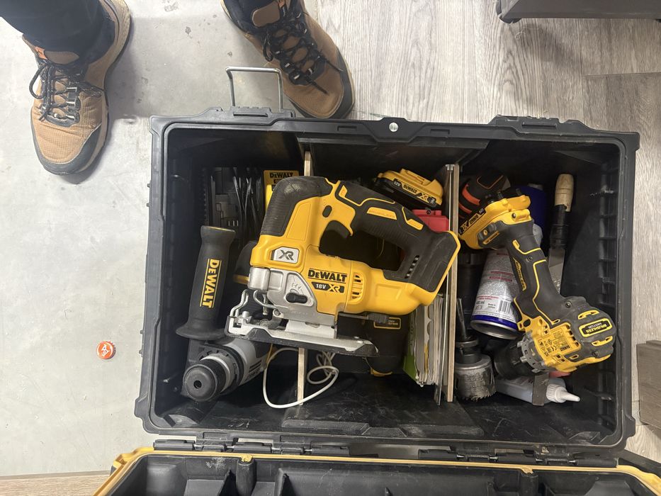 Прифоратор реноватор лобзик шуруповерт