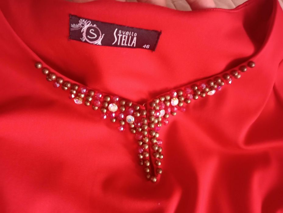 Продам шикарное платье, адрес кунаева