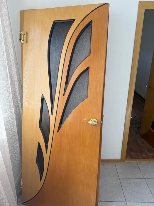 Б/у двери, в отличном состояний