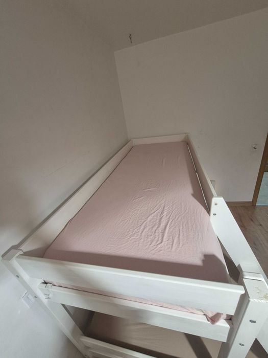 Двуетажно детско легло