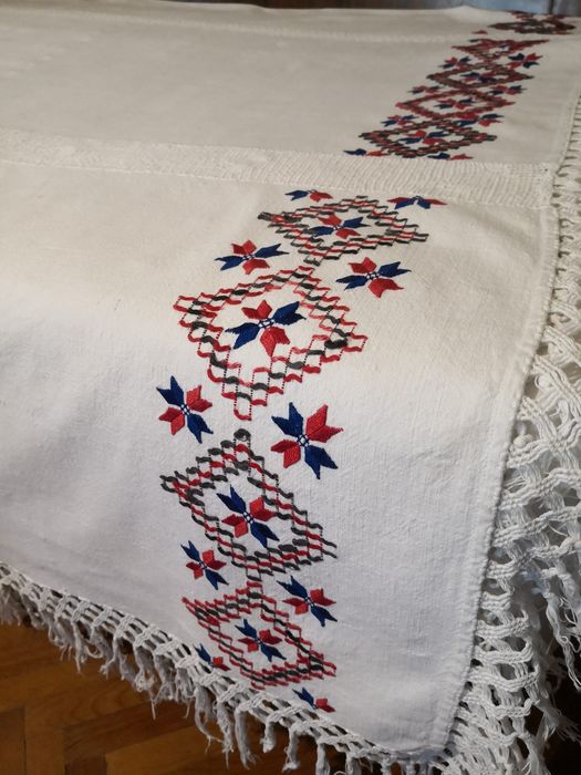 Cearceaf traditional, zona Bihor Vascau, tesut manual, 100 ani  vechime