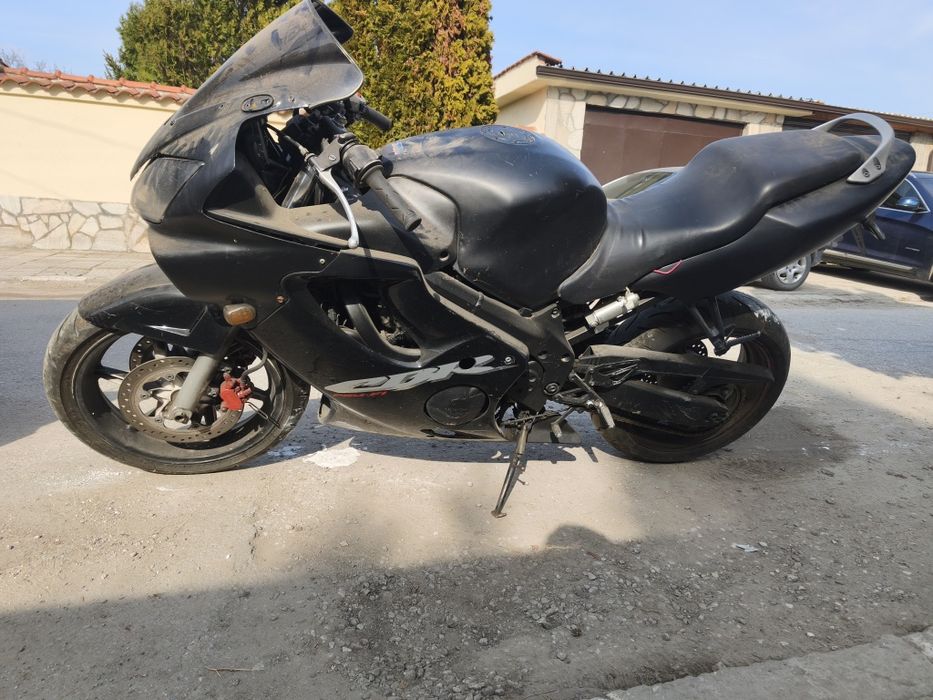 Honda cbr f4 600  на части