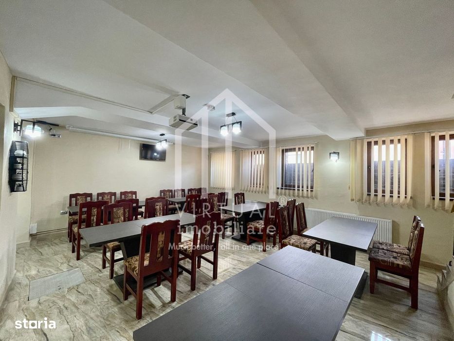 Vila/Pensiune cu 3 corpuri, 34 de camere, sala de fitness - Central