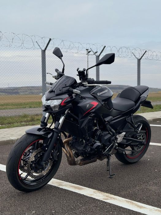 Vând motor Kawasaki z 650 an 2023