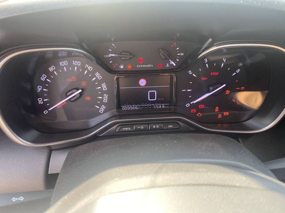 Citroen C3 Aircross 1.2i, 110 hp., 6 sp, двигател HNP, 9 000 km.