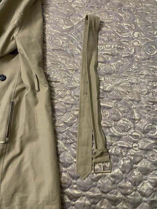 Продам плащ на девочку