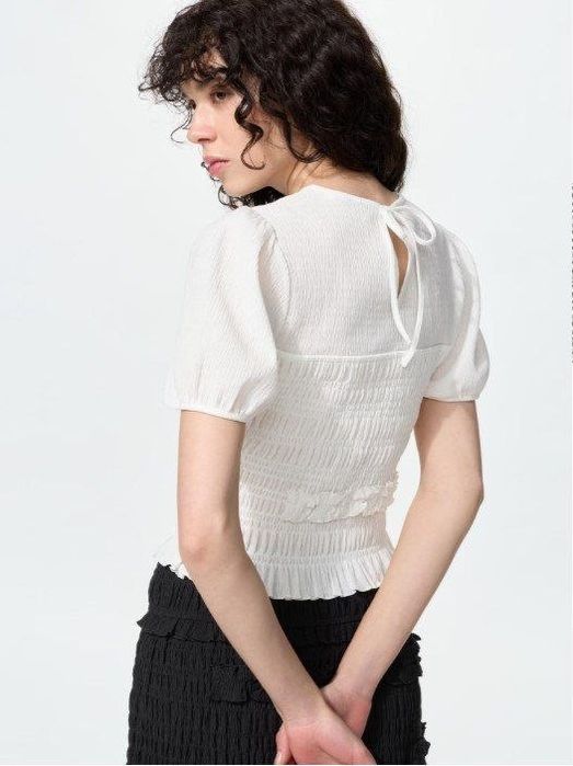 Кардиган, платье, женские футдолки, бельё и многое другое от UNIQLO