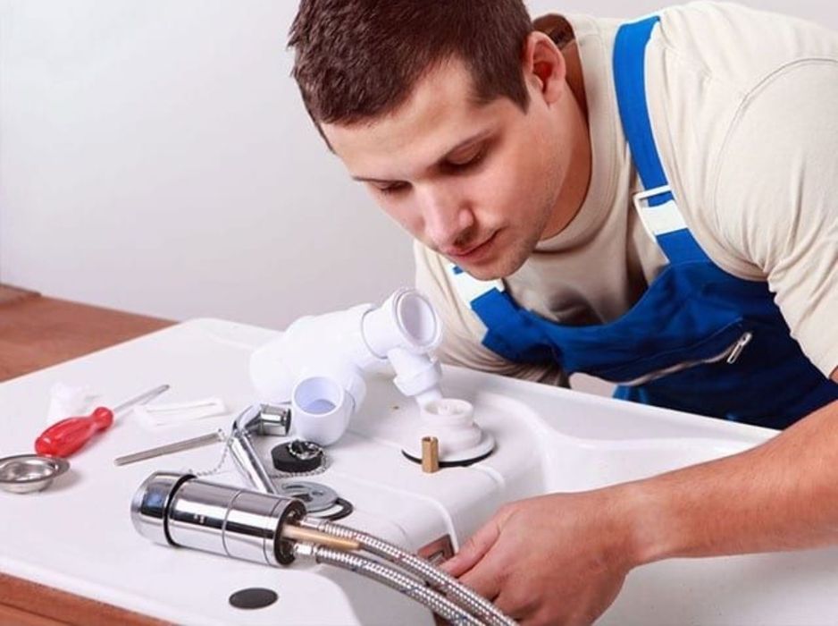 Услуги сантехника не дорого сантехник со стажем  Качество Сантехник