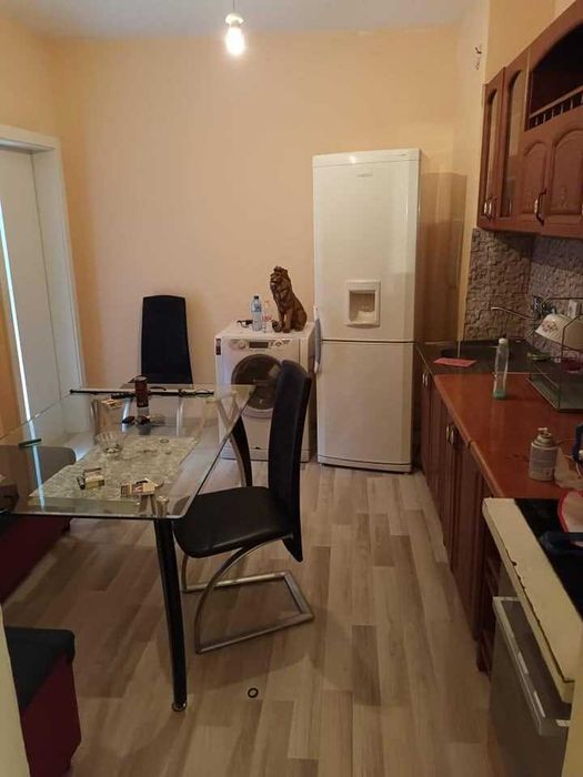 Дава се под наем Двустаен апартамент в София, Люлин 6 - 65 кв.м за 500 € - Снимка #1