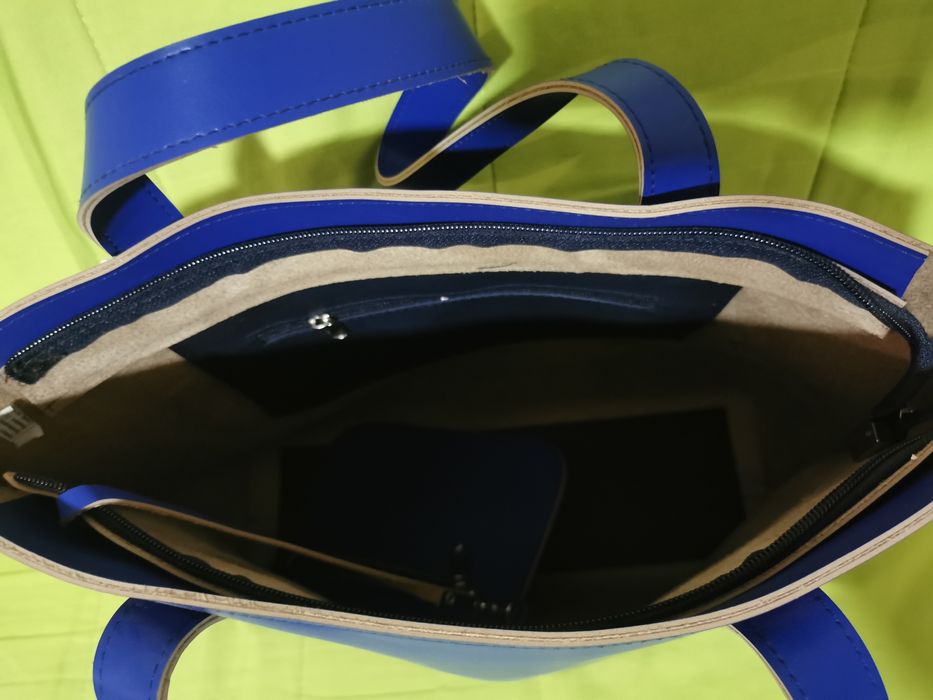 Продавам дамска чанта