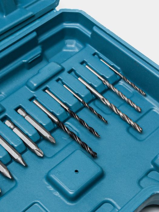 Шуруповерт с 26 шт набором