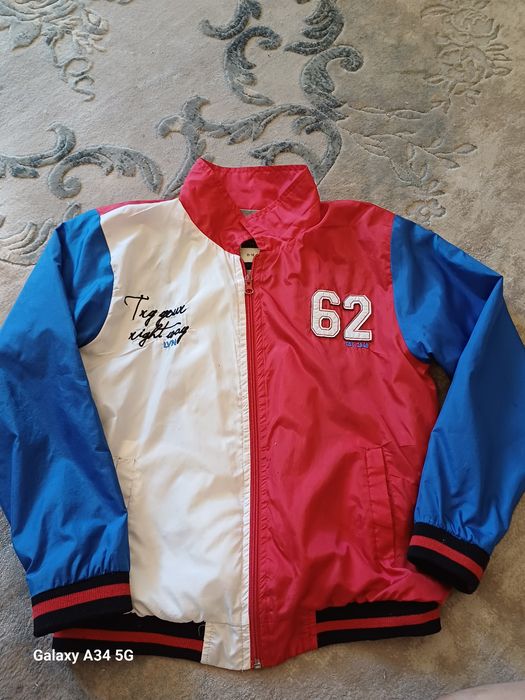 10 11 yosh ogil bollaga qishki kiyimla sotiladi