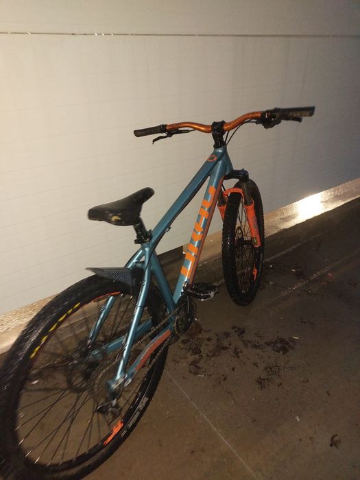 Продавам Drag c1