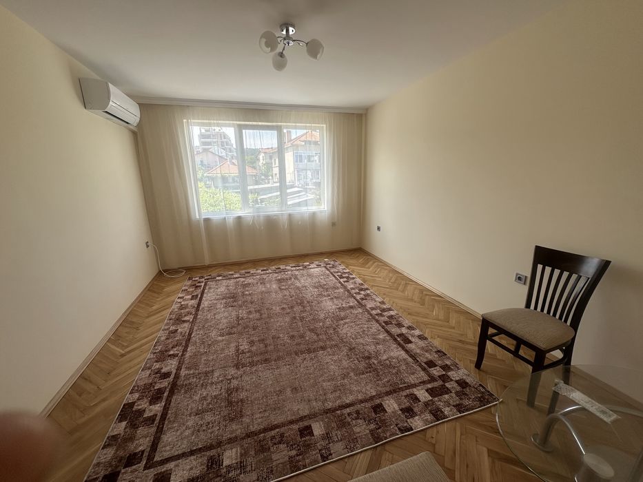 Дава се под наем Етаж от къща в Варна, Виница - 110 кв.м за 648.21 € - Снимка #11