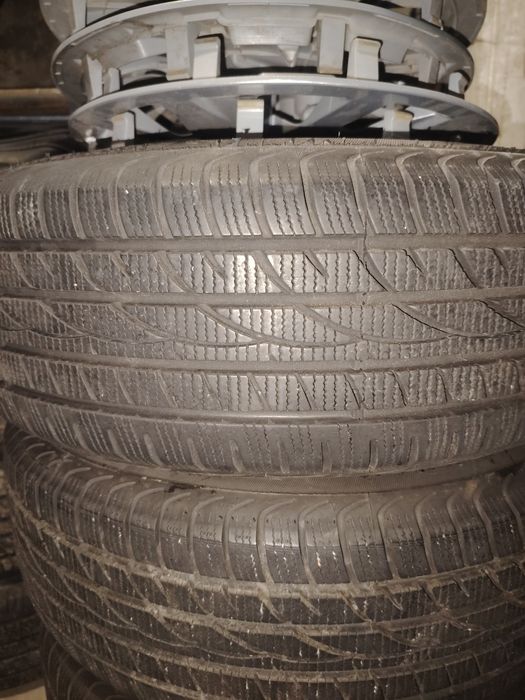 Шина с дисками и калпаки