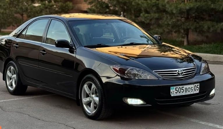 Toyota Camry, 2003