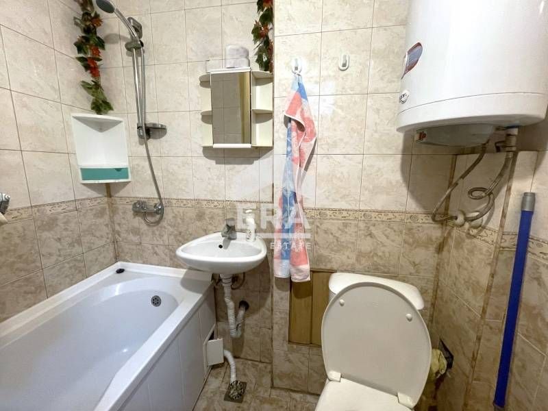 Дава се под наем Двустаен апартамент в Варна, Трошево - 40 кв.м за 398.82 € - Снимка #10