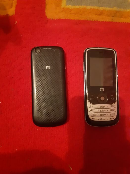 Продам почти новые телефоны ZTE