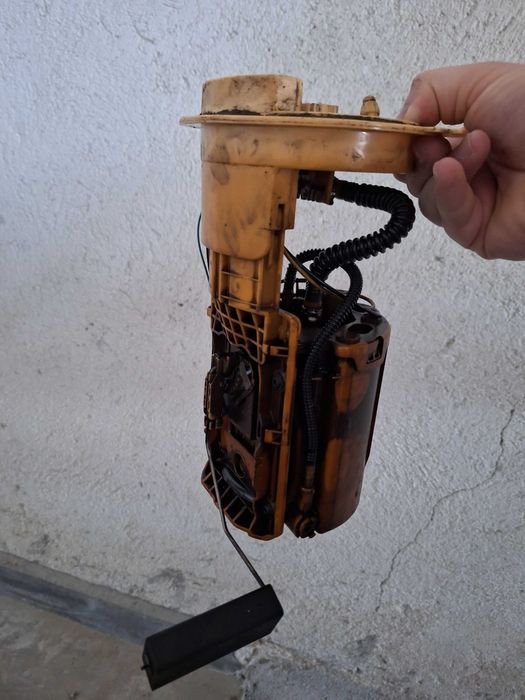 Горивна помпа за VW Golf 5 2.0tdi