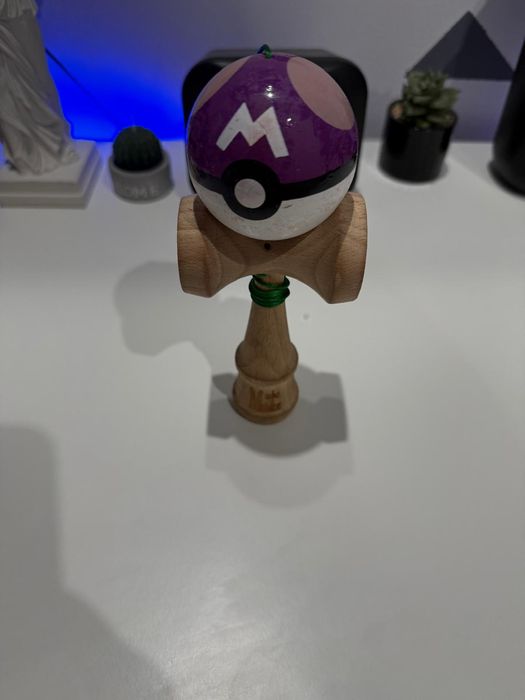 Kendama model Super Mario