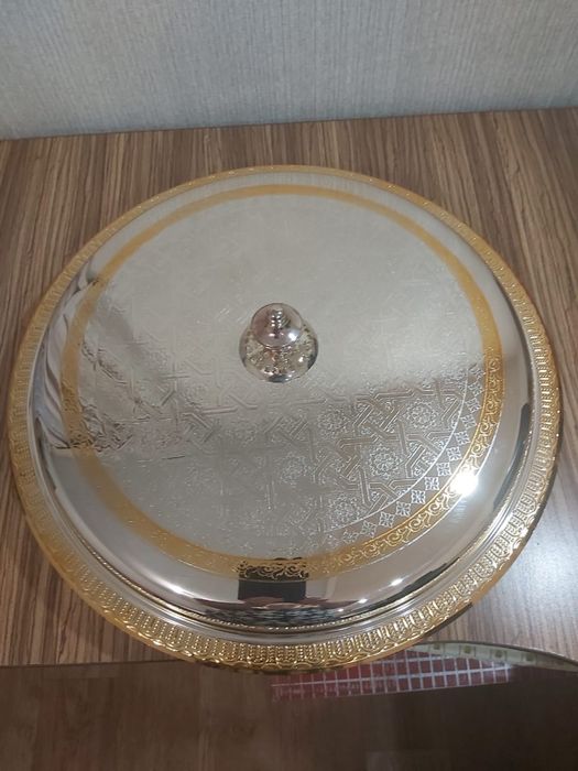 Ляган с крышкой большой