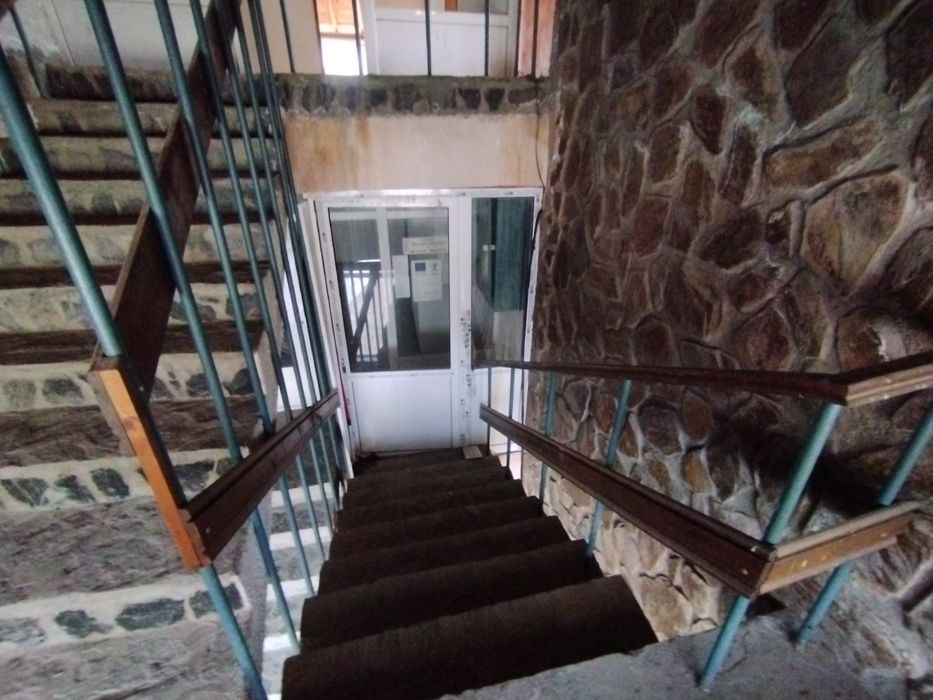 Продава се Офис в Дупница - 272 кв.м за 701 €/кв.м - Снимка #5