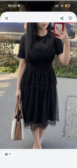 Платье кружевное