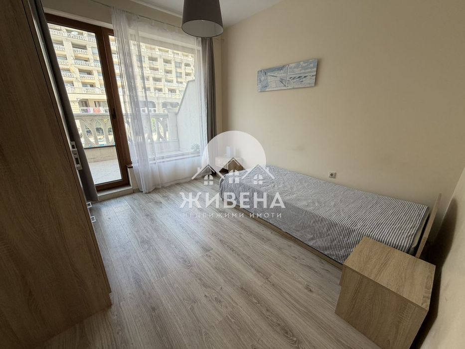 Продава обзаведен 3-стаен апартамент, кв.Аспарухово