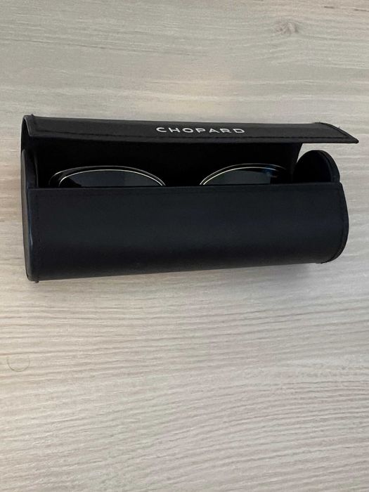 Слънчеви Очила CHOPARD, модел SCHB69S, 301F, перфектно състояние