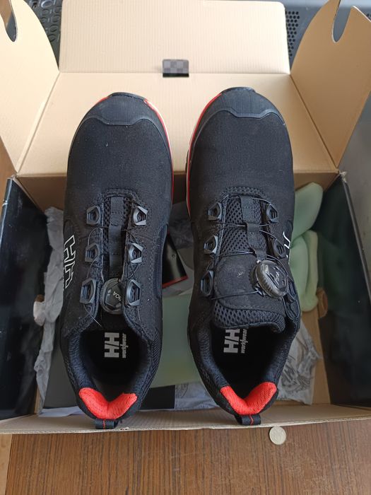 Работни обувки HELLY HANSEN