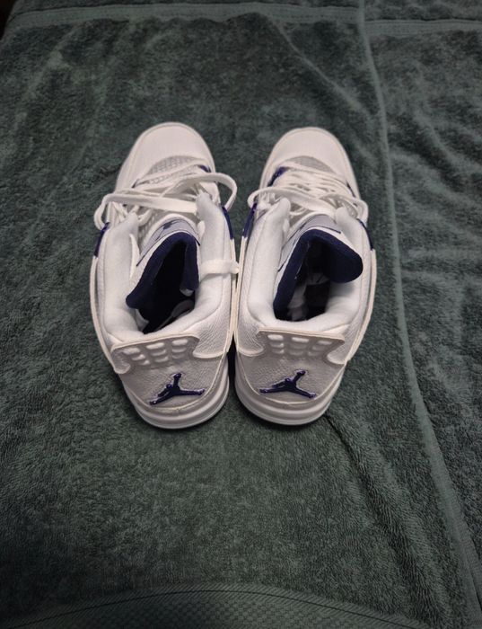 Air Jordan 4 Metallic Purple