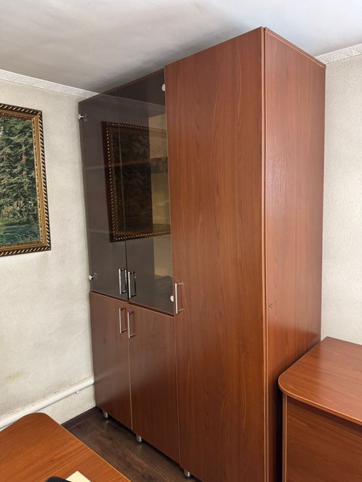 Мебель в офис  комплект