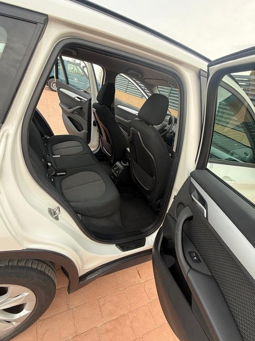 BMW X1 Facelift X Drive plug în hibryd