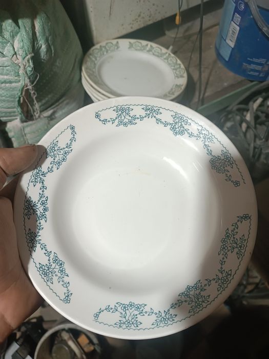 Продам торелки разные