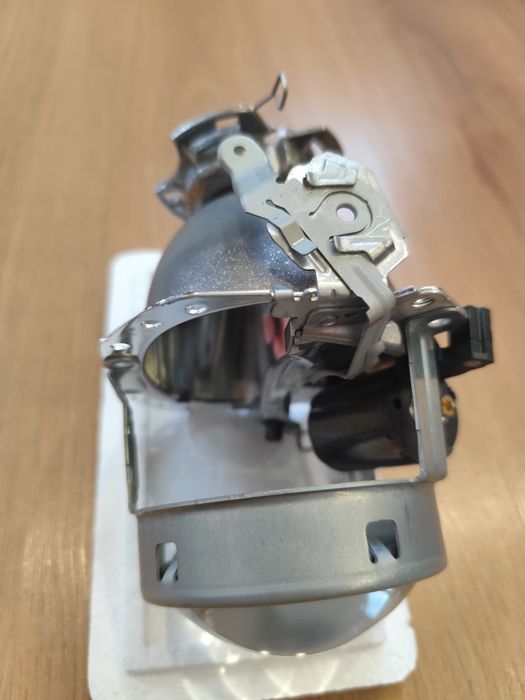 Lupa Hella E55 / G2 3 inch D2S originală 15538804
