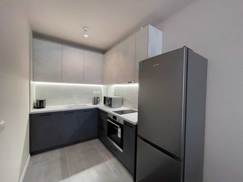 Дава се под наем Тристаен апартамент в София, Кръстова вада - 95 кв.м за 765 € - Снимка #5