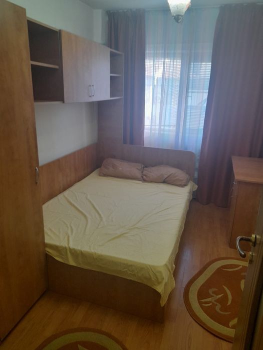 inchiriez apartament3 camere