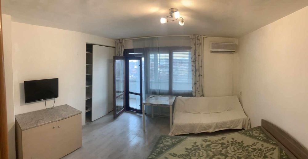 Дава се под наем Едностаен апартамент в Варна, Погреби - 40 кв.м за 300 € - Снимка #1