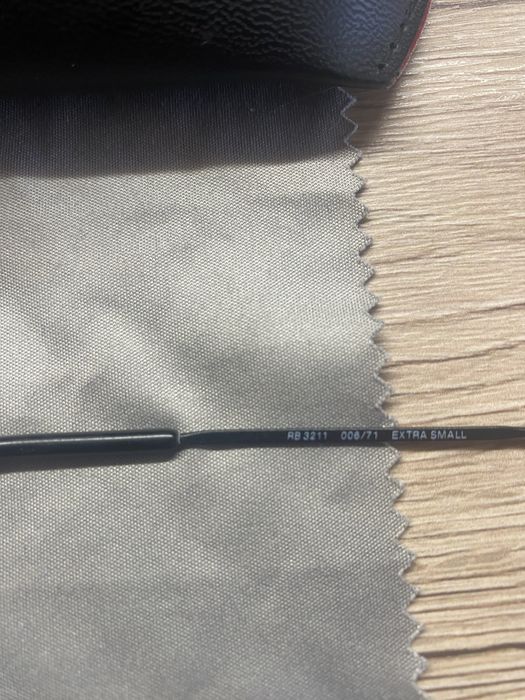 Оригинални Младежки слънчеви очила Ray Ban