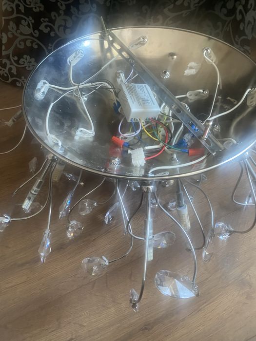 Люстра хрусталь,лампы светодиодные