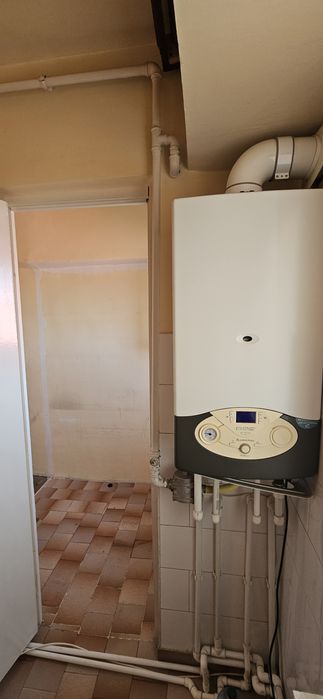 Apartament 3 camere, decomandat, 67 mp