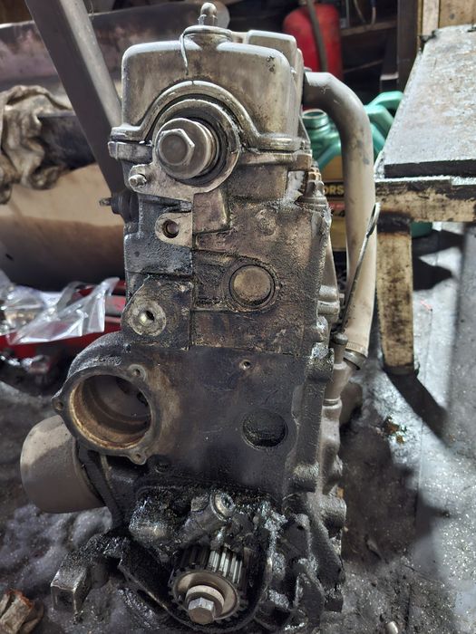 Продам  двигатель Ваз 2115