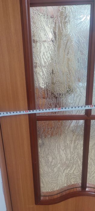 Межкомнатные деревянные двери.